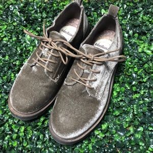 Coolway Velvet Lace-Up Loafers